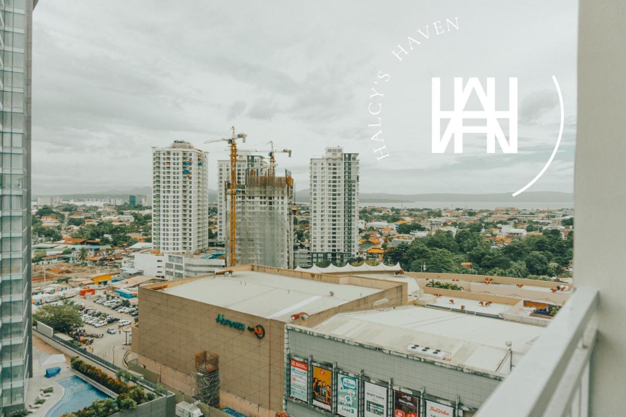 Halcy'S Haven, Studio Condo At The Heart Of Davao City Extérieur photo